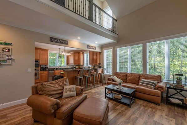 TV, fireplace, foosball, books