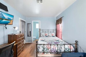 1 bedroom, WiFi, bed sheets