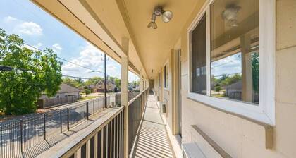 Elegant 1BR APT | Downtown Houston