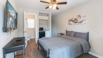 1 bedroom, WiFi, bed sheets