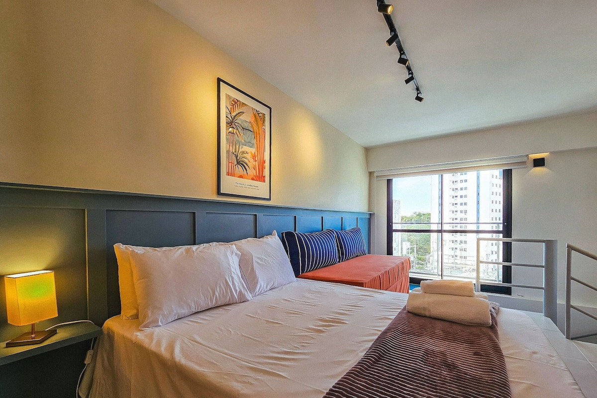 Studio | 1 bedroom, laptop workspace, blackout drapes, iron/ironing board