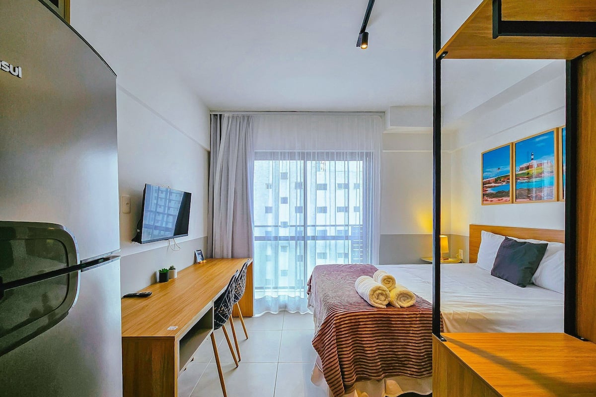 Studio | 1 bedroom, laptop workspace, blackout drapes, iron/ironing board