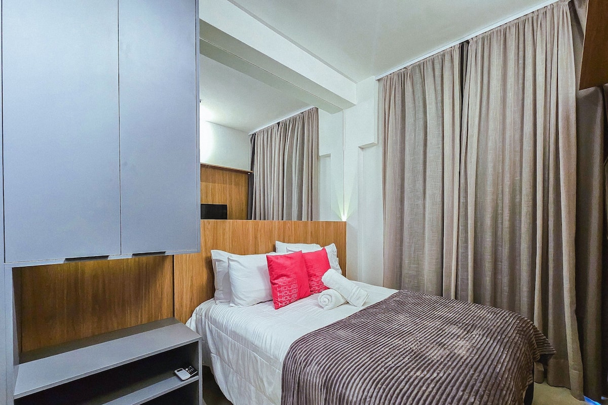 Apartamento | 1 dormitorio, espacio para trabajar con un portátil, cortinas opacas