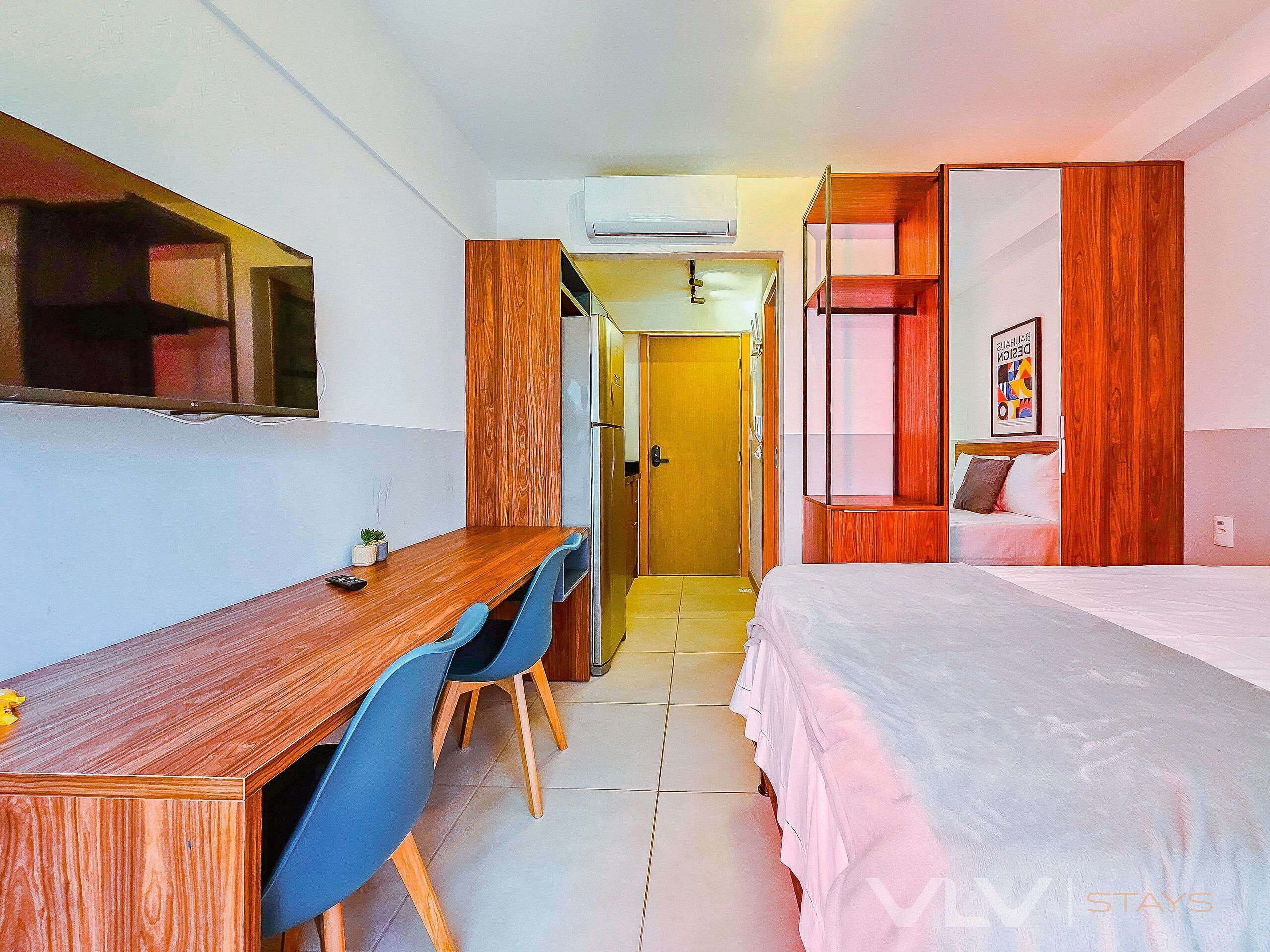 Apartment | Laptop workspace, blackout drapes, iron/ironing board, free WiFi