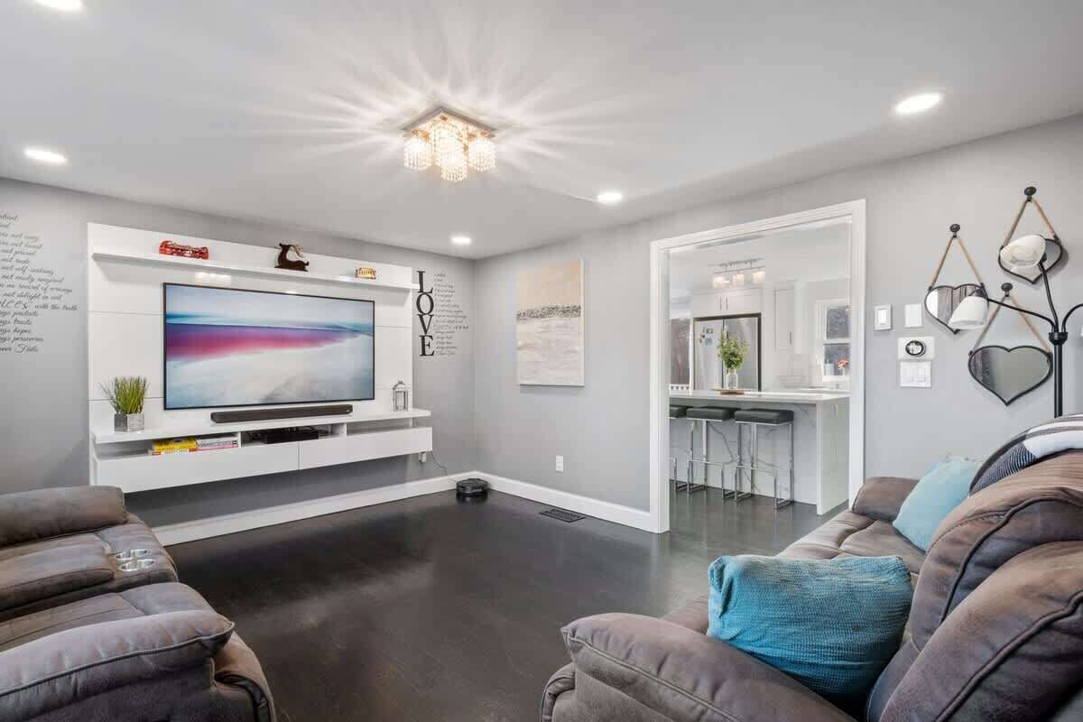 TV, books, offices