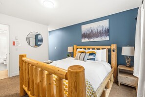 3 bedrooms, iron/ironing board, travel crib, WiFi