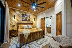 8 chambres, fer et planche à repasser, Wi-Fi gratuit, draps fournis