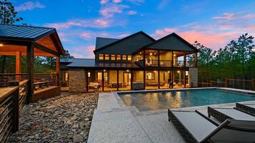 Piscine extérieure, piscine chauffée