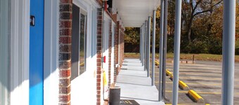 Volunteer Inn at Church Hill