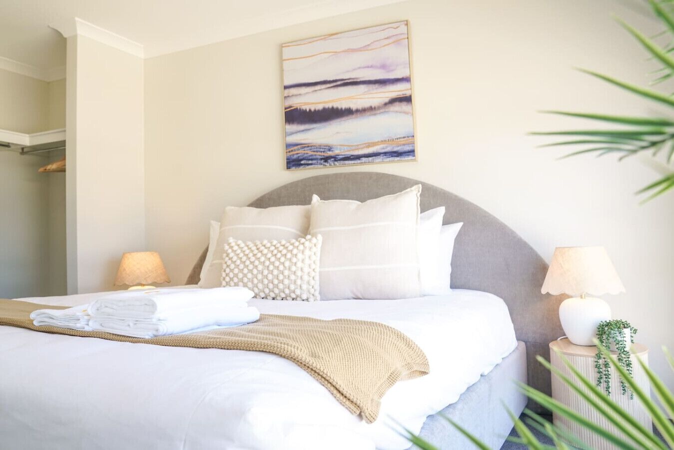 5 makuuhuonetta, työpöytä, silitysrauta/-lauta, ilmainen Wi-Fi