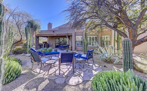 Starlight Sanctuary | A Luxurious Desert Retreat in The Boulders