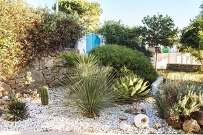 Property grounds - Villa Sami by MMega (Monacizzo-librari-truglione)