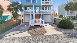 Exterior - "Coast to Coast" 5 Bedroom 4.5 Bath Home! (Holden Beach)