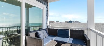"Whale of a Time" is a 5 Bedrooms, 4 Bathrooms, Oceanfront, Elevator