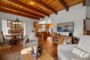 スマートテレビ、暖炉