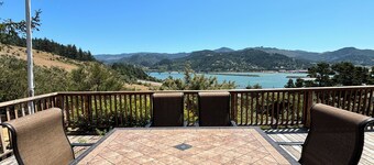 Fantastic River & Ocean Views! Family Friendly Home, Sleeps 8