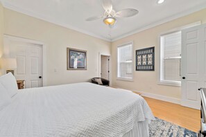 3 habitaciones, tabla de planchar con plancha y wifi gratis 