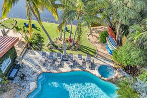 A heated pool - Waterfront / Steps to Beach / Heated Pool / Casablanca Key / Residence (Fort Lauderdale)