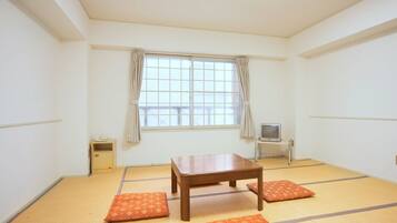Basic Triple Room