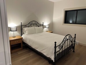 3 chambres, accès au Wi-Fi (inclus), literie fournie