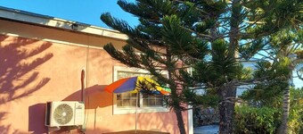 The manner EN suite, marvelous 1 bedroom suite in moss Town exuma with AC, WiFi
