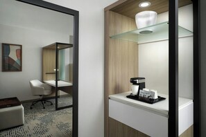 43-inch LED TV with cable channels - Springhill Suites By Marriott Troy Dayton (Troy)