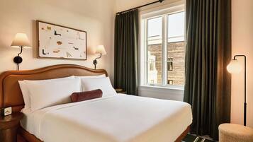 1 bedroom, premium bedding, pillowtop beds, desk