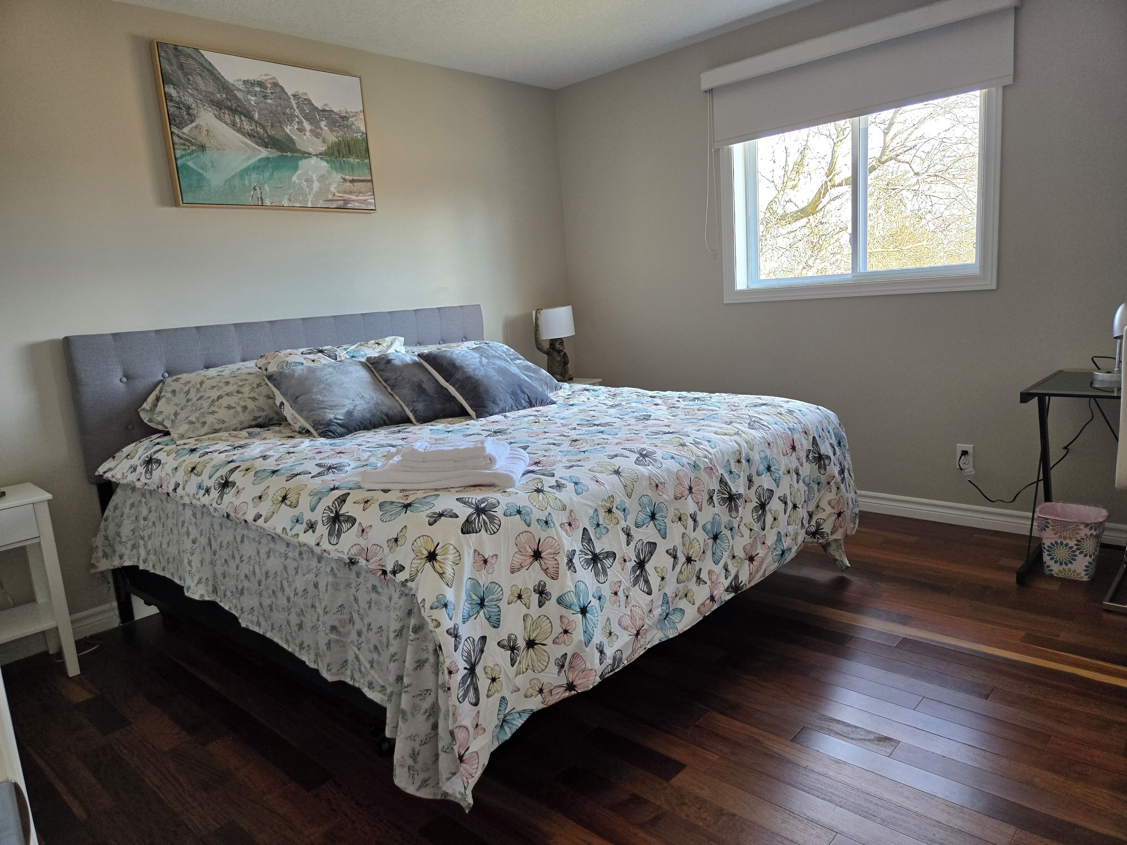 2 dormitorios, tabla de planchar con plancha, wifi y ropa de cama