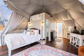 1 bedroom, free WiFi, bed sheets - Sunset Dome at Grace Acres
(Como)