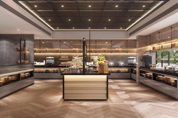 Free daily full breakfast