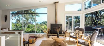 Bella Vista Bliss - Our Island