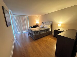 1 soveværelse, skrivebord, strygejern/strygebræt, gratis Wi-Fi