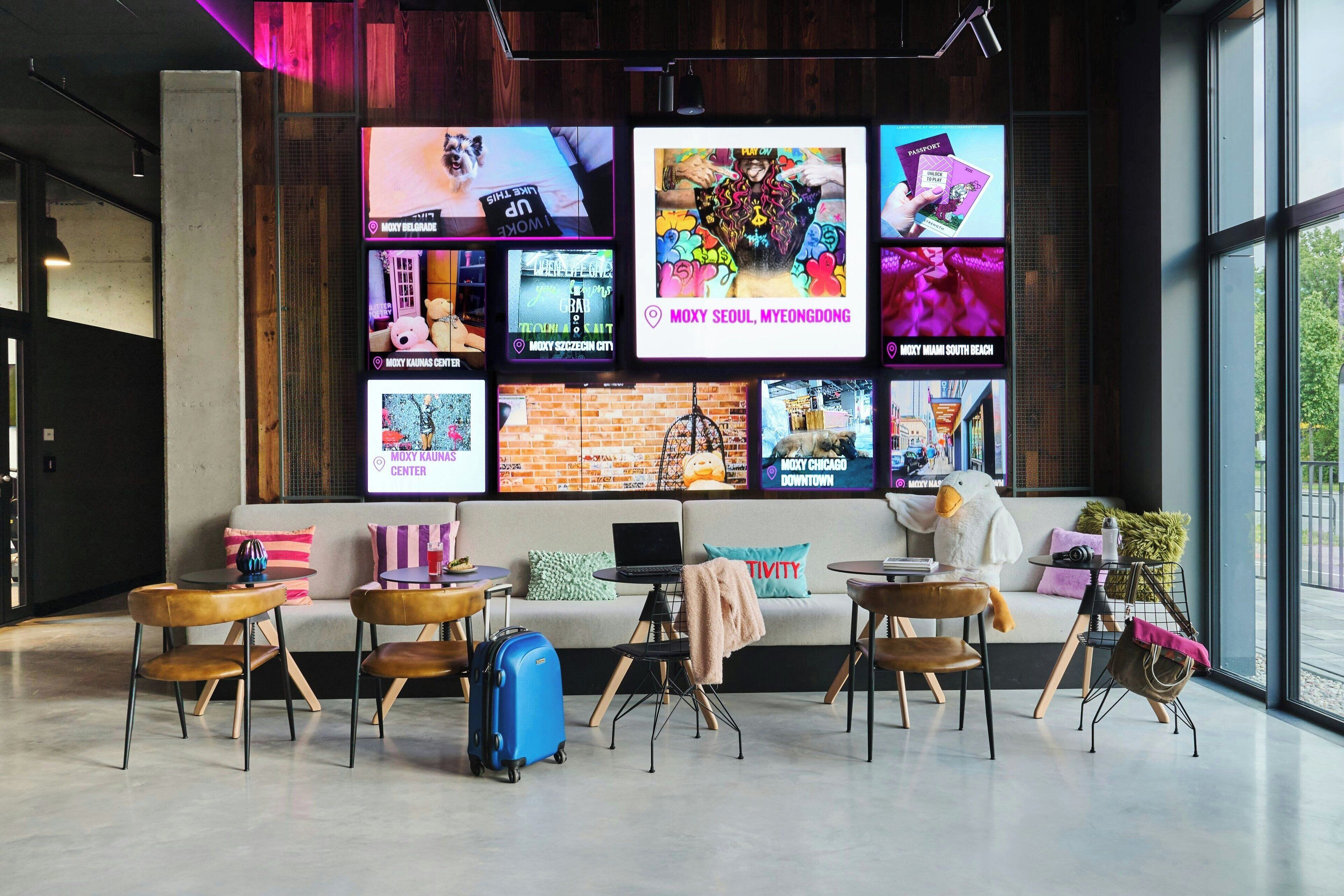 Foto - Moxy Warsaw City