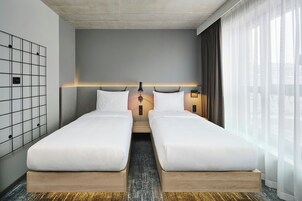 Room, 2 Twin Beds | Desk, travel crib, free WiFi, bed sheets