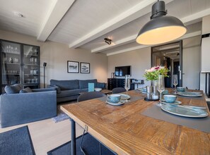 Imagen sin descripción, 5 de 33, botón