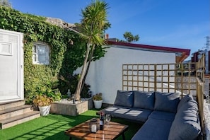 Terrace/patio - La Terraza de Ribadesella - country house in Ribadesella, Northern Spain (Ribadesella)