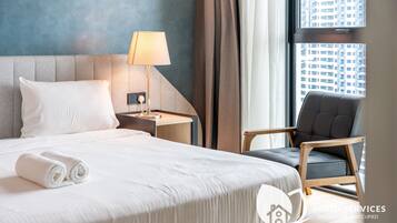 Signature Apartment, 2 Bedrooms, Non Smoking | Iron/ironing board, free WiFi, bed sheets