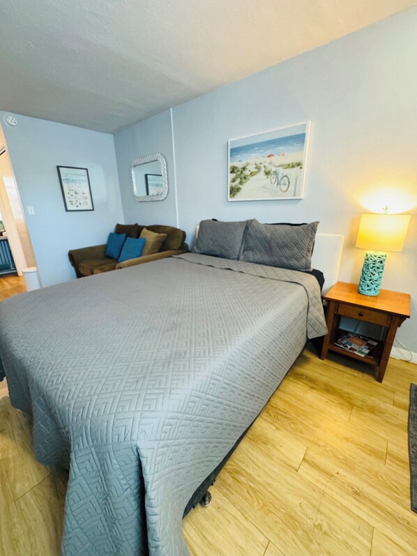 1 bedroom, iron/ironing board, WiFi, bed sheets