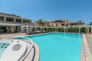 Pool - Pino 6 - 2 bedrooms Near The Sea, Nardò, Italy (Nardò)
