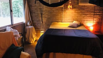 4 bedrooms, WiFi, bed sheets