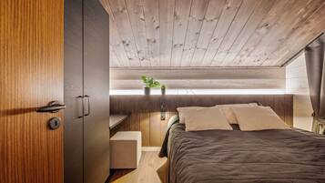 5 bedrooms, internet