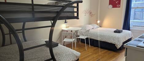 1 Schlafzimmer, Bügeleisen/Bügelbrett, WLAN, Bettwäsche