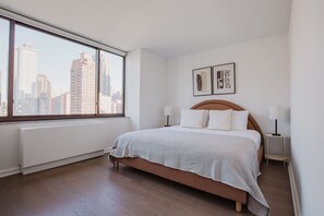 2 slaapkamers, een strijkplank/strijkijzer, wifi, beddengoed