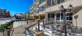 Cozy Studio with Lake and Mountain Views, Ski Access, Bike Trails, and Hot Tub