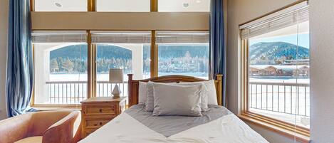 Internet, bed sheets, wheelchair access