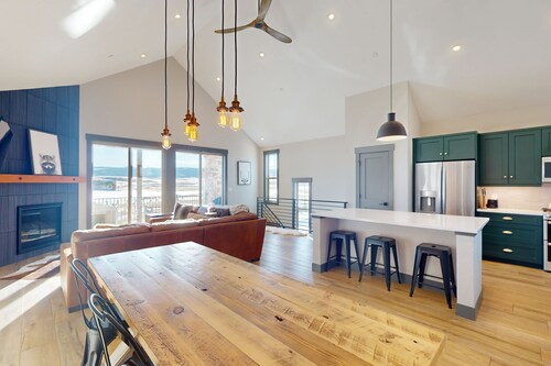 Relax, Recharge, and Explore – Your Perfect Mountain Retreat in Granby, CO