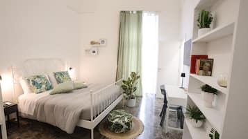 2 dormitorios, tabla de planchar con plancha, wifi y ropa de cama