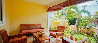 Quiet 5-bedroom villa, near beach with terraces