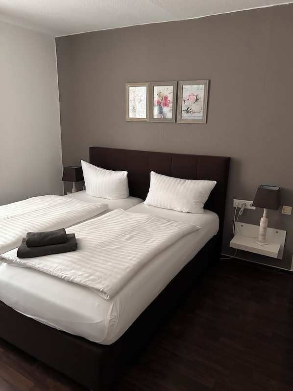 Classic Double Room, City View