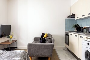 Interior - Knightsbridge Studio by Harrods (London)